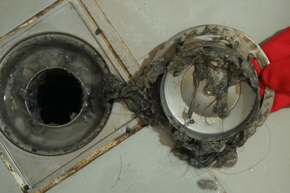 Professional blocked drain clearing Dubai